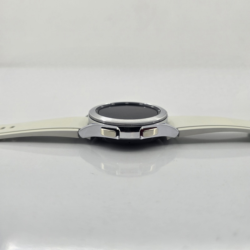 ساعت هوشمند سامسونگ مدل Galaxy watch 4 classic-