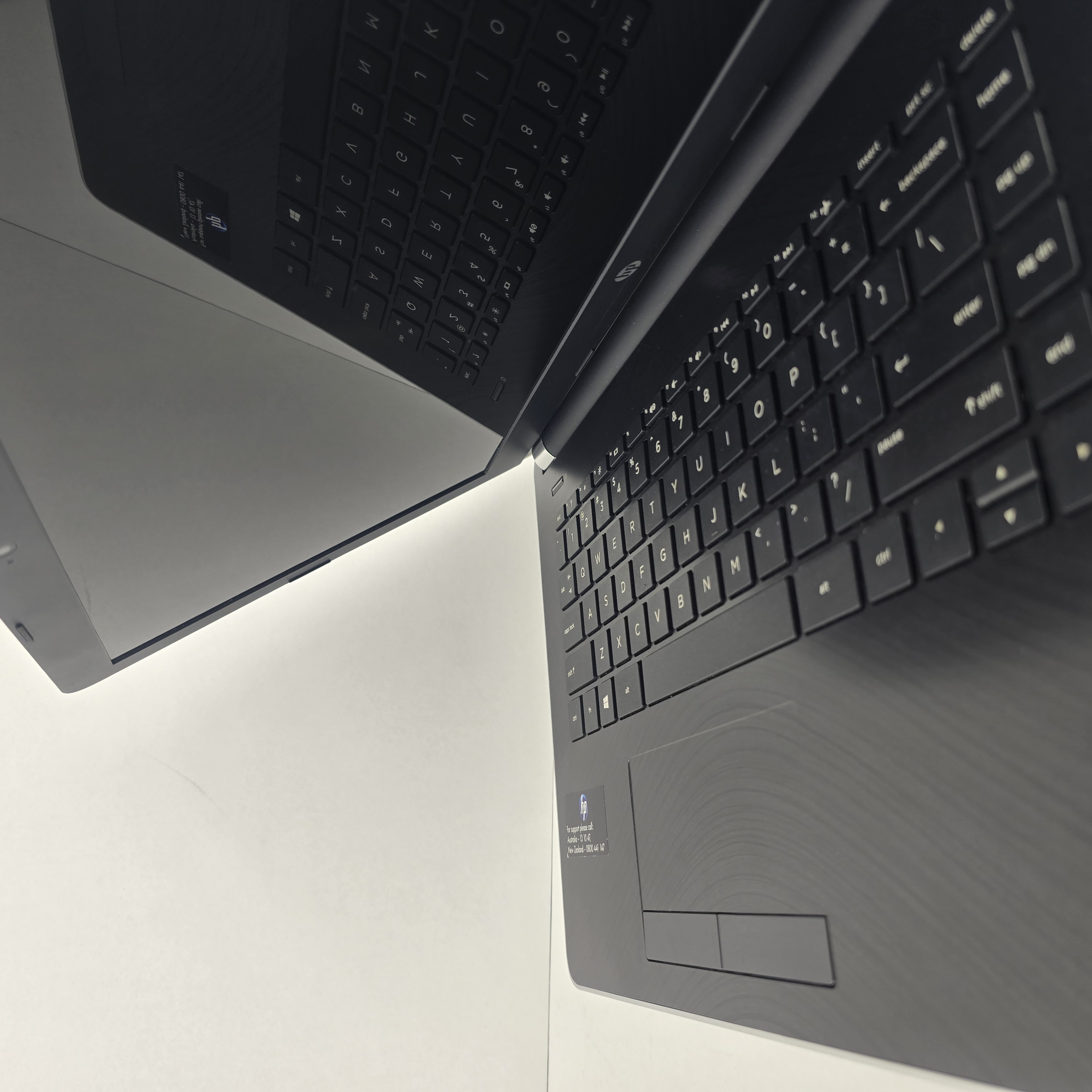 HP LAPTOP 14